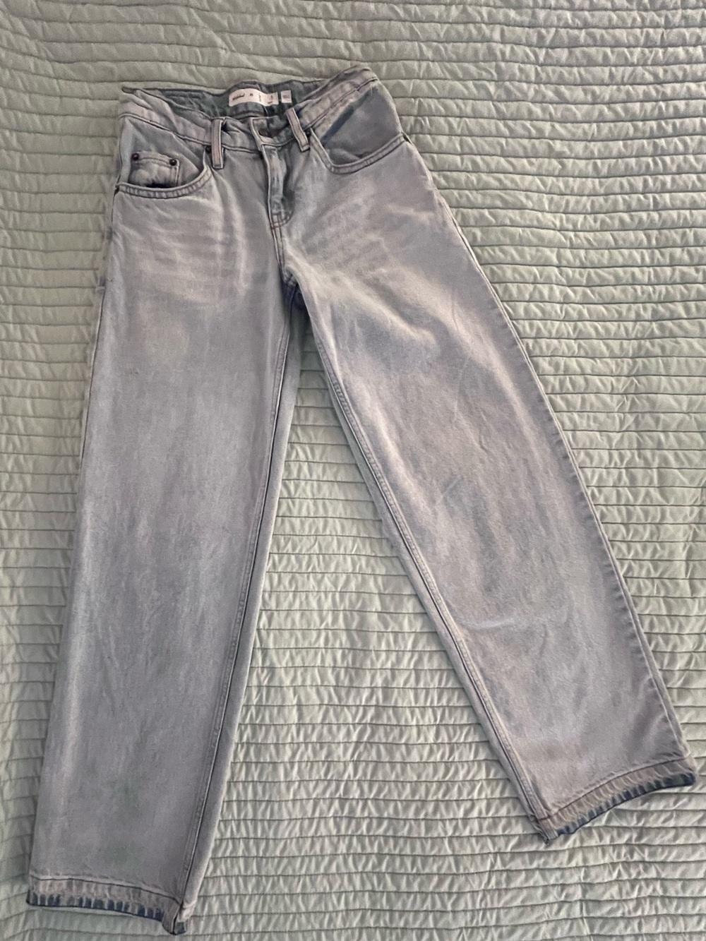 Subdued Brand Women’s Light Wash Jeans with Union Jack Star Patches - Picture 6 of 6